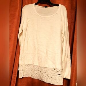 Women's Top Cream Longsleeve with Lace at the bottom